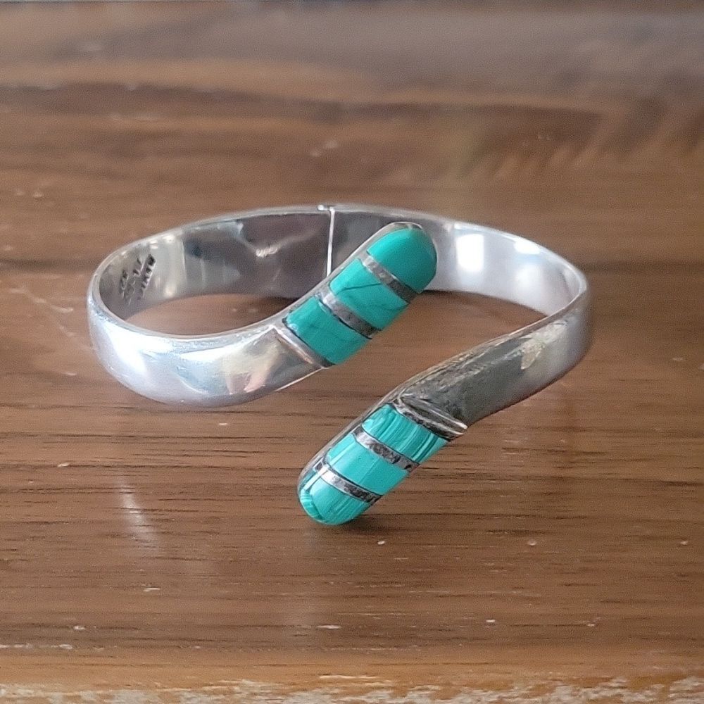 Signed Vintage Mexico Taxco Malachite 925 Sterling Silver Bangle Bracelet Cuff - Picture 2 of 12